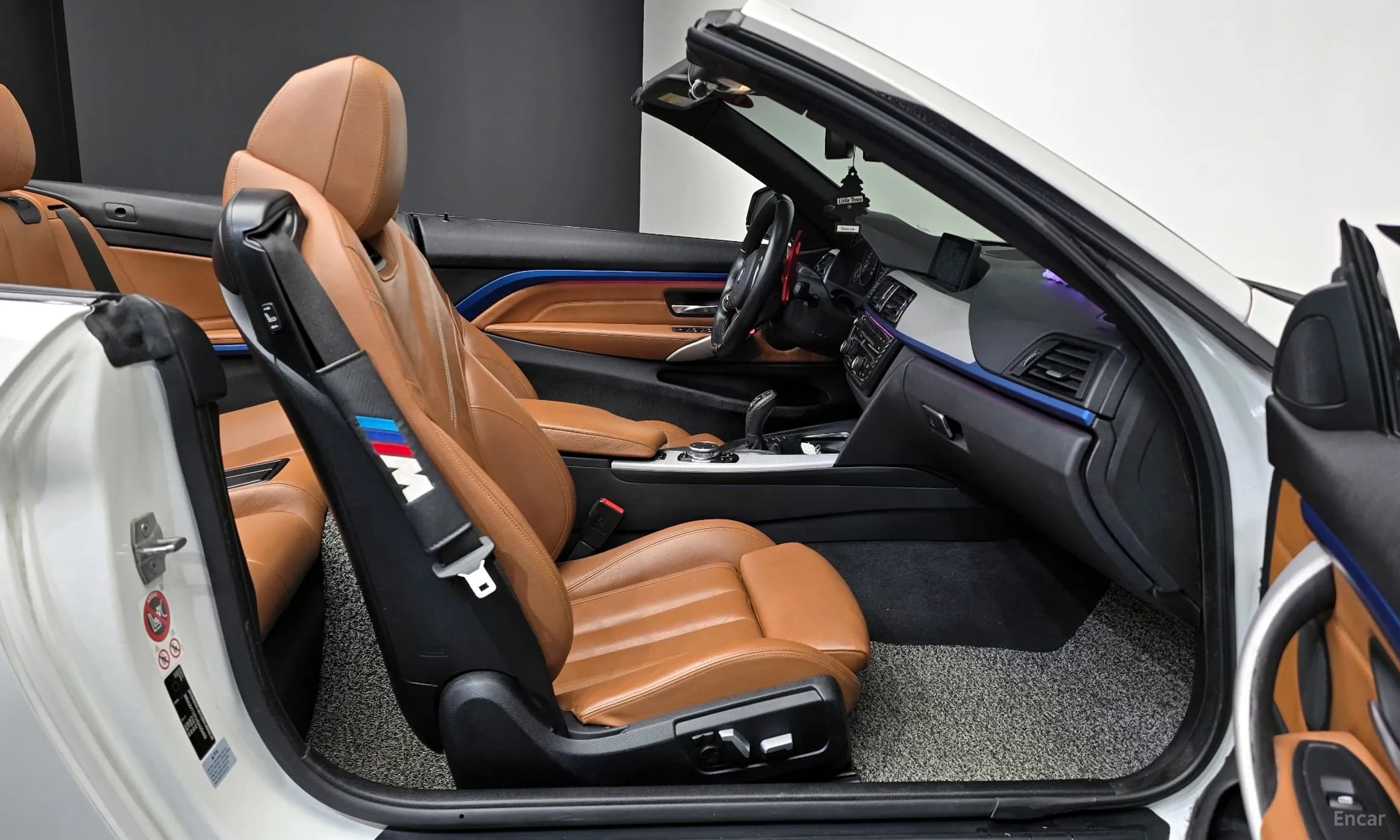 Series 4 (F32)