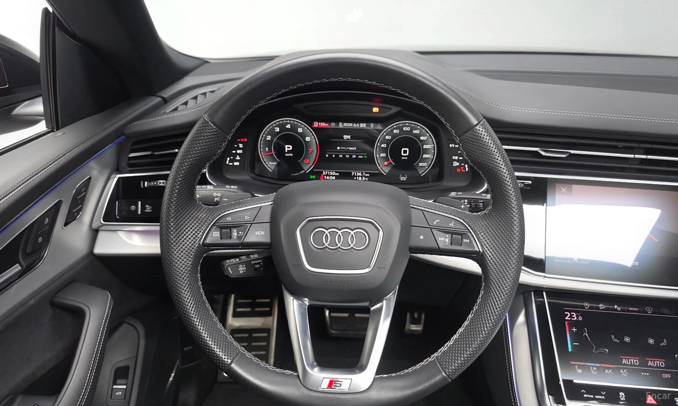 Q8 (4M)