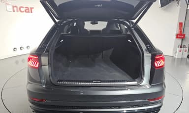 Q8 (4M)