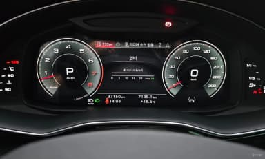Q8 (4M)