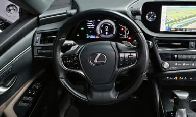 ES300h 7th Generation