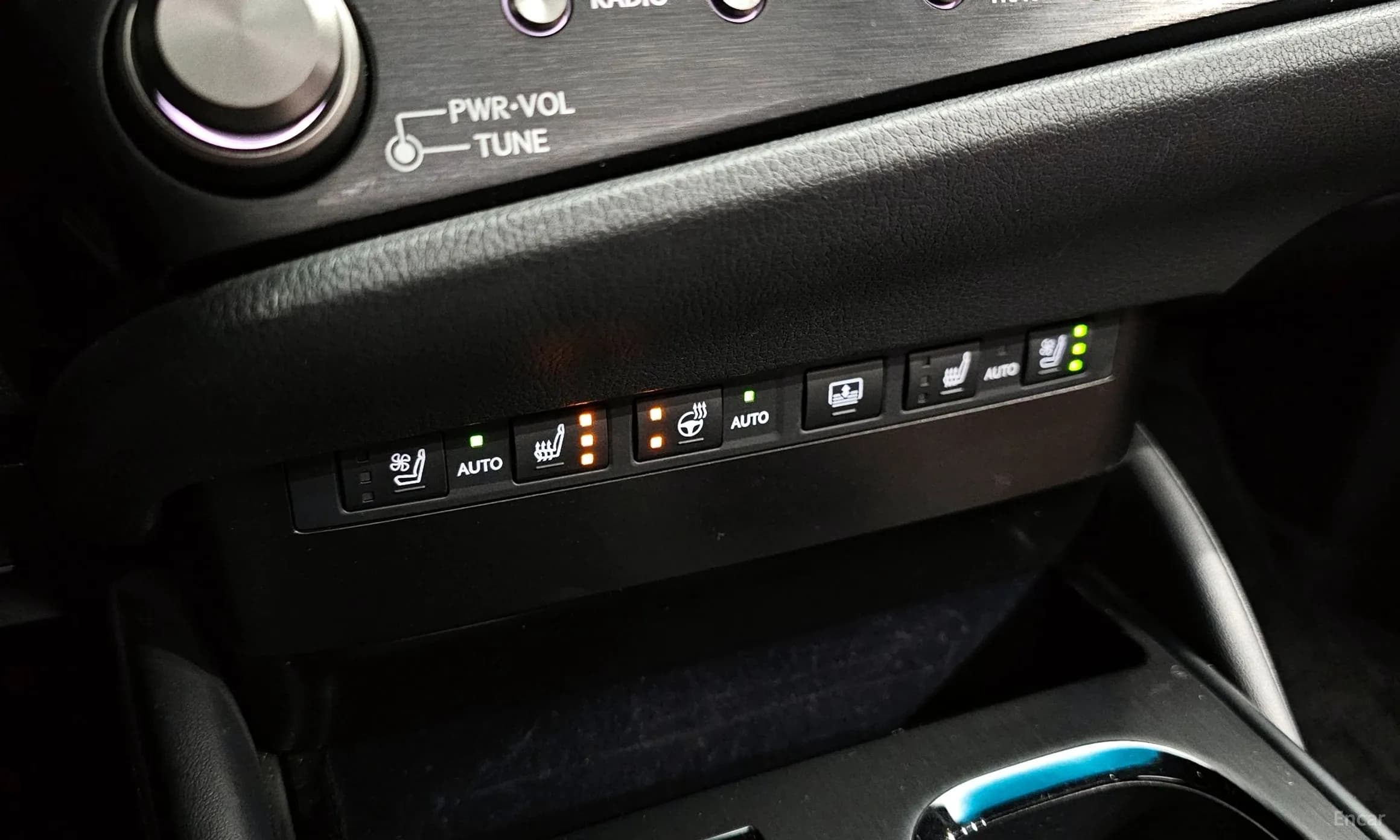 ES300h 7th Generation