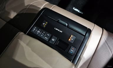 ES300h 7th Generation