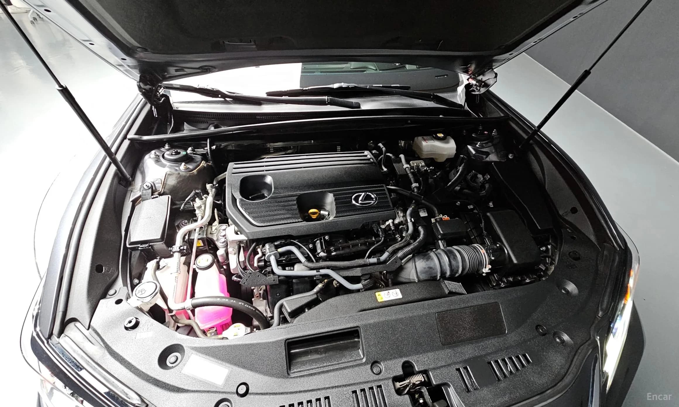 ES300h 7th Generation