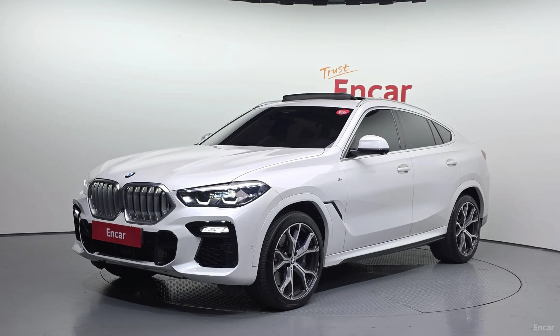 X6 (G06)