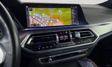 X6 (G06)