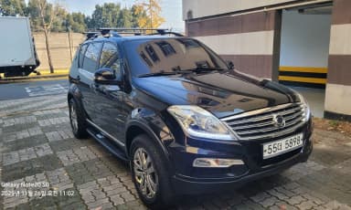 Rexton W