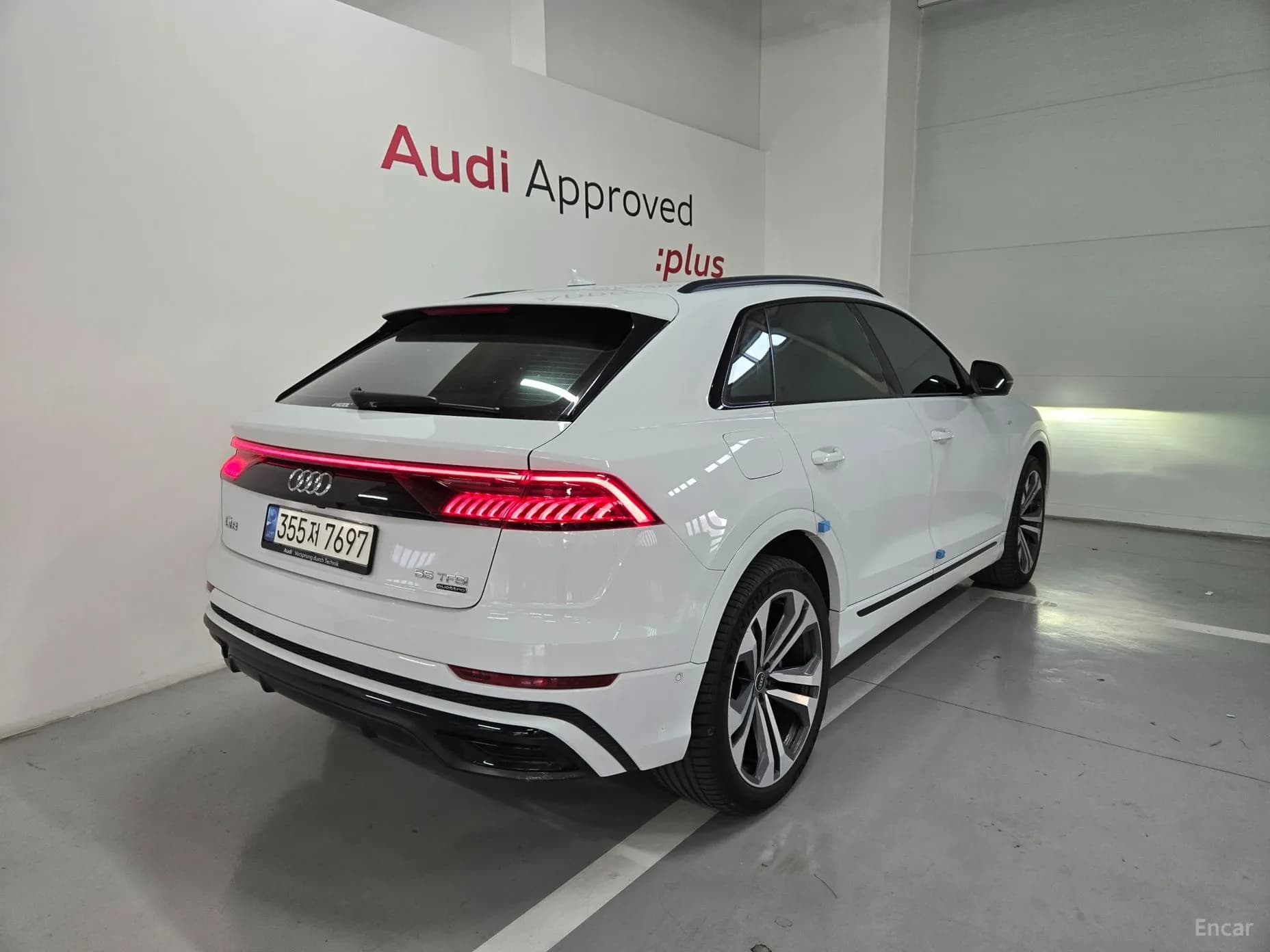 Q8 (4M)