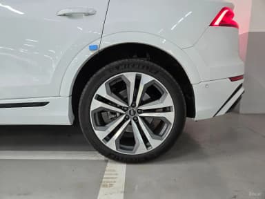 Q8 (4M)