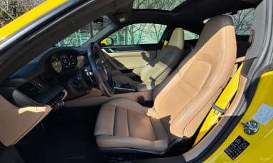911 (992)