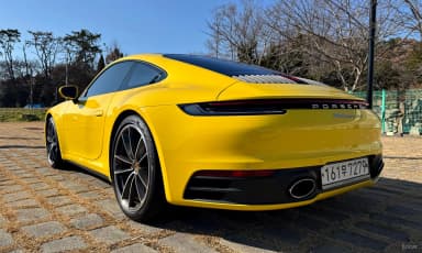 911 (992)
