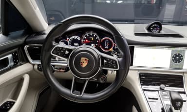 Panamera (971)