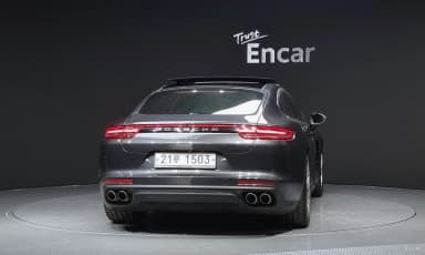 Panamera (971)