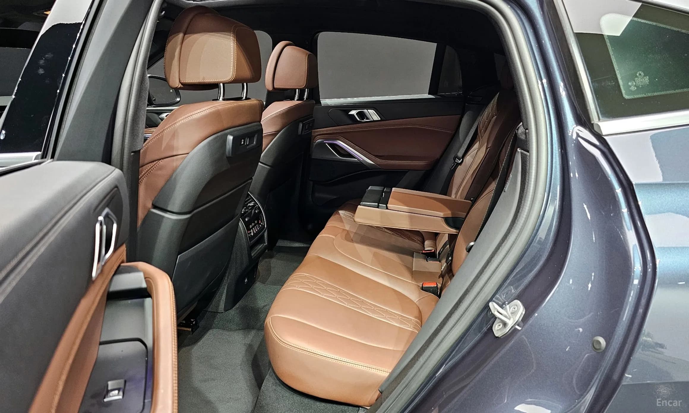 X6 (G06)