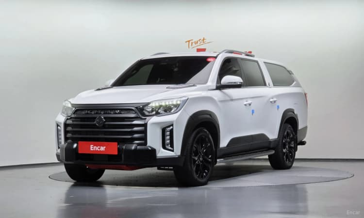 Rexton Sports Khan