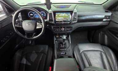 Rexton Sports Khan