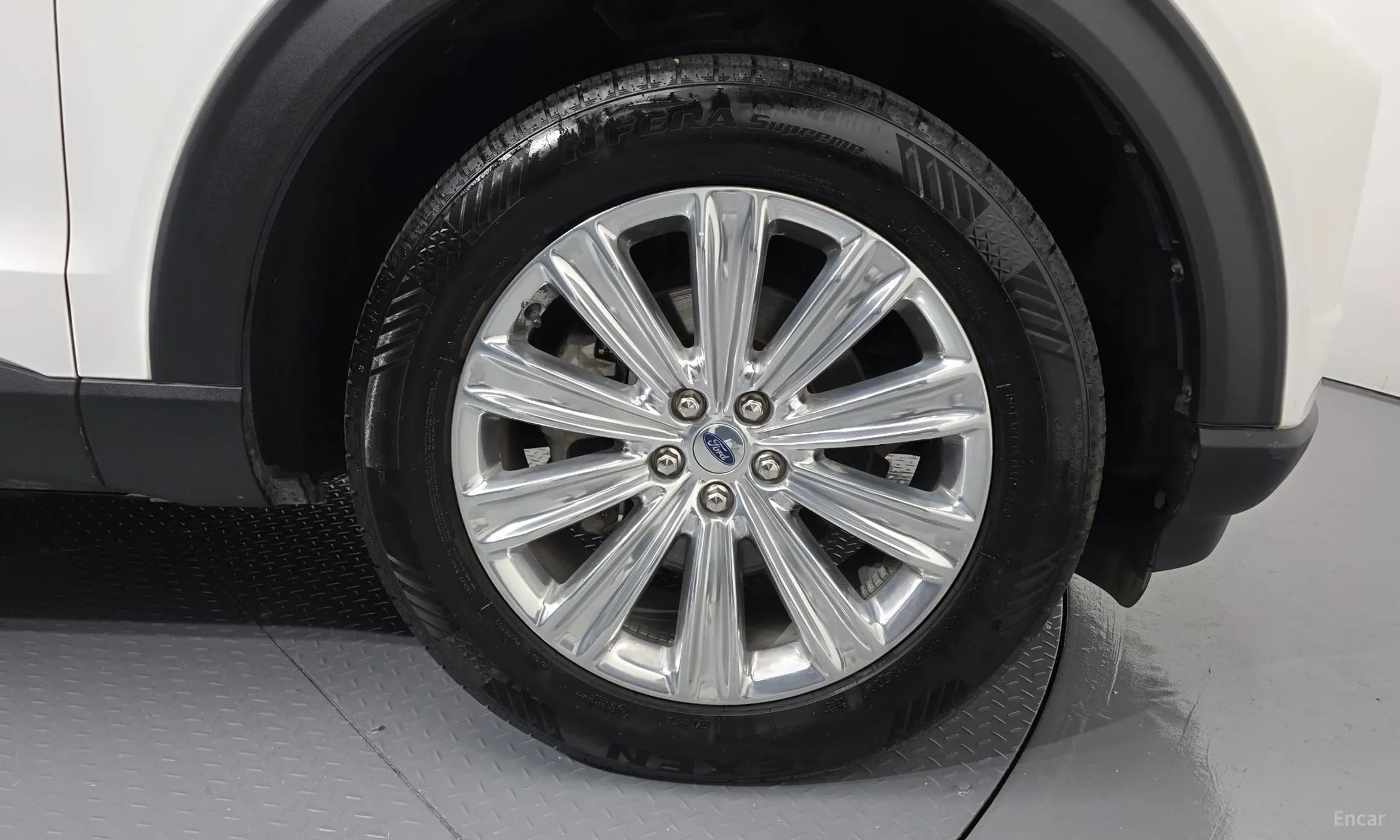 Explorer 6th Generation