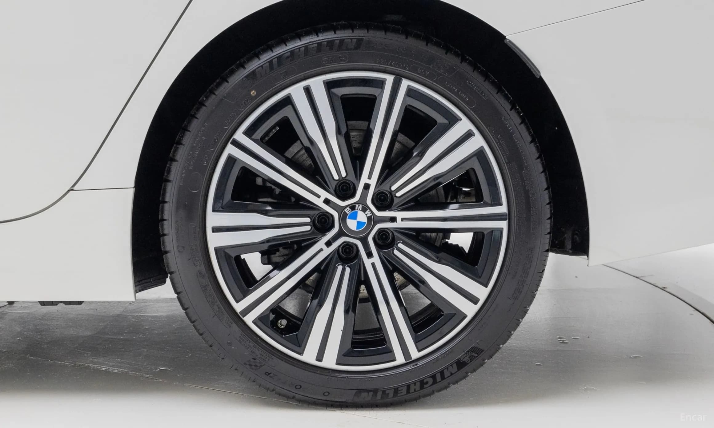 3 Series (G20)