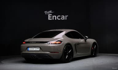 718 Cayman
