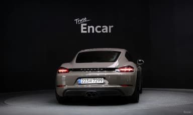 718 Cayman