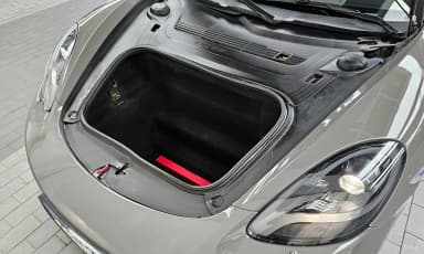 718 Cayman