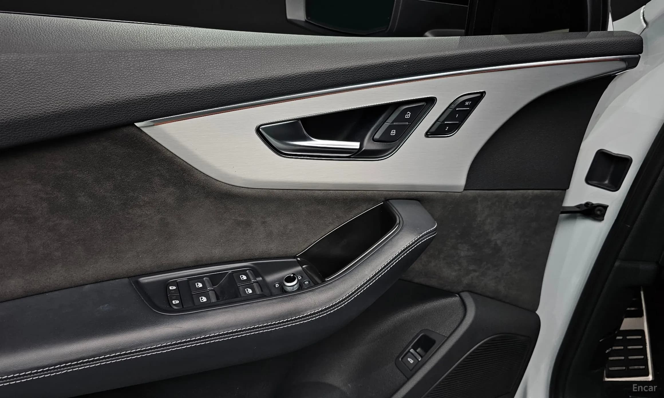 Q7 (4M)
