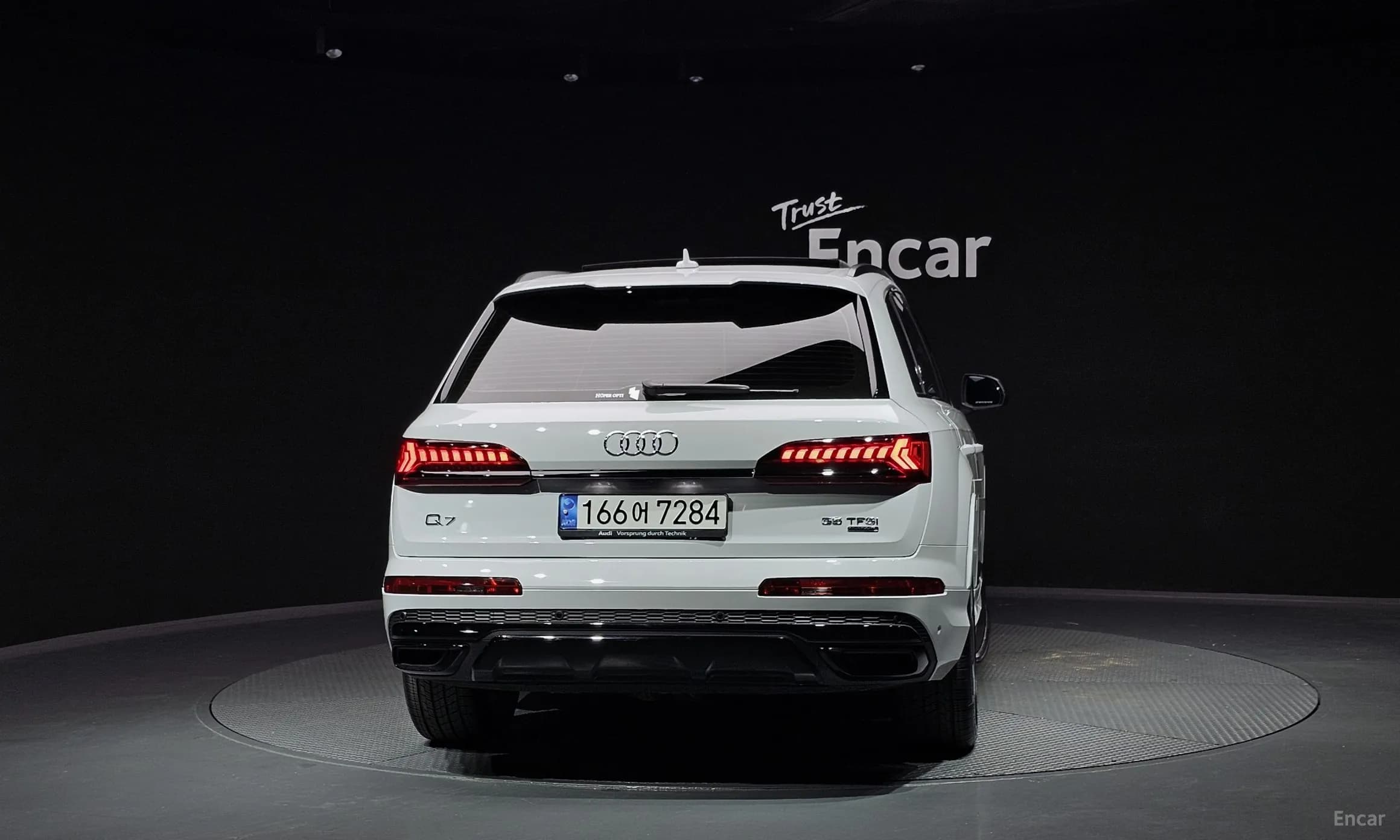 Q7 (4M)