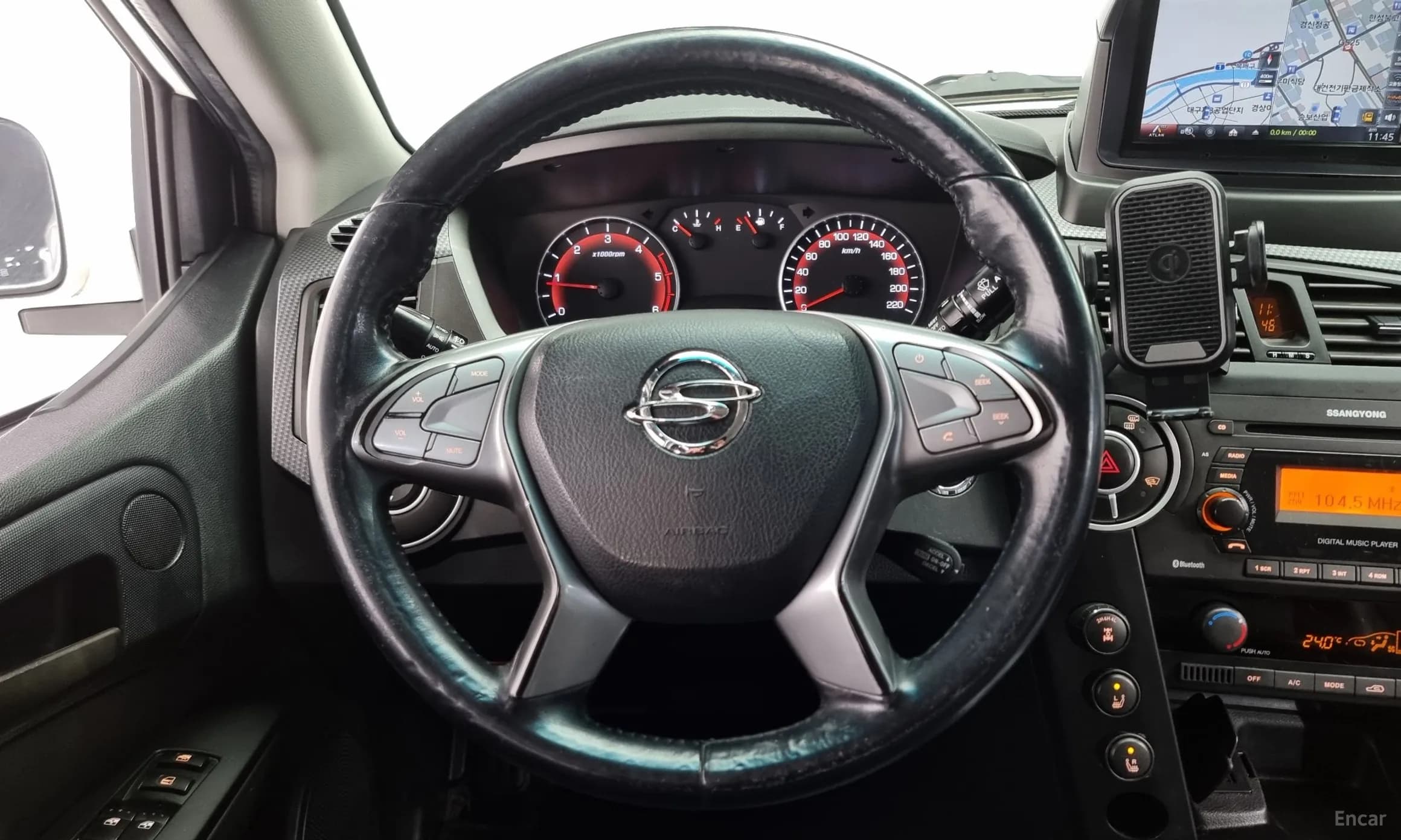 Korando Sports