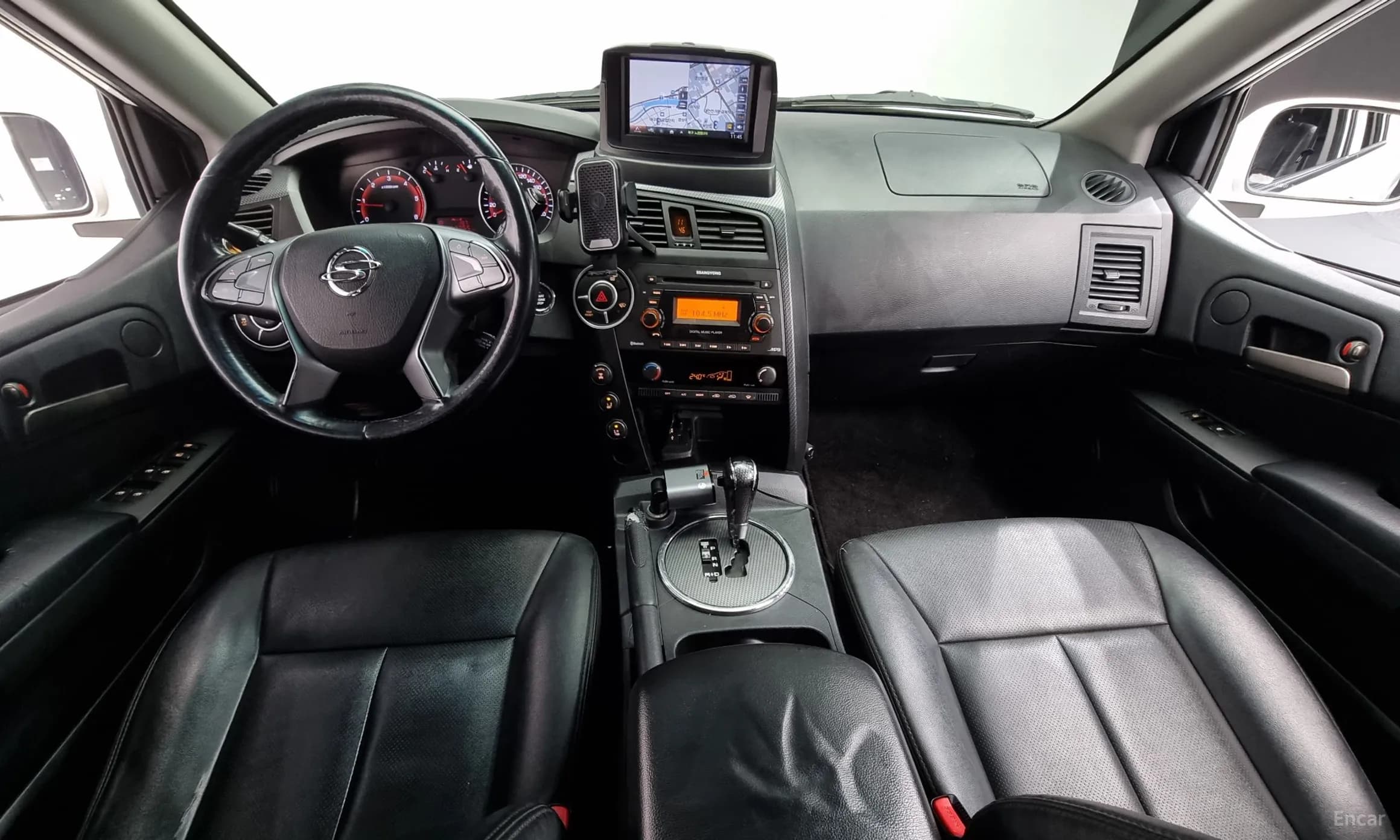 Korando Sports