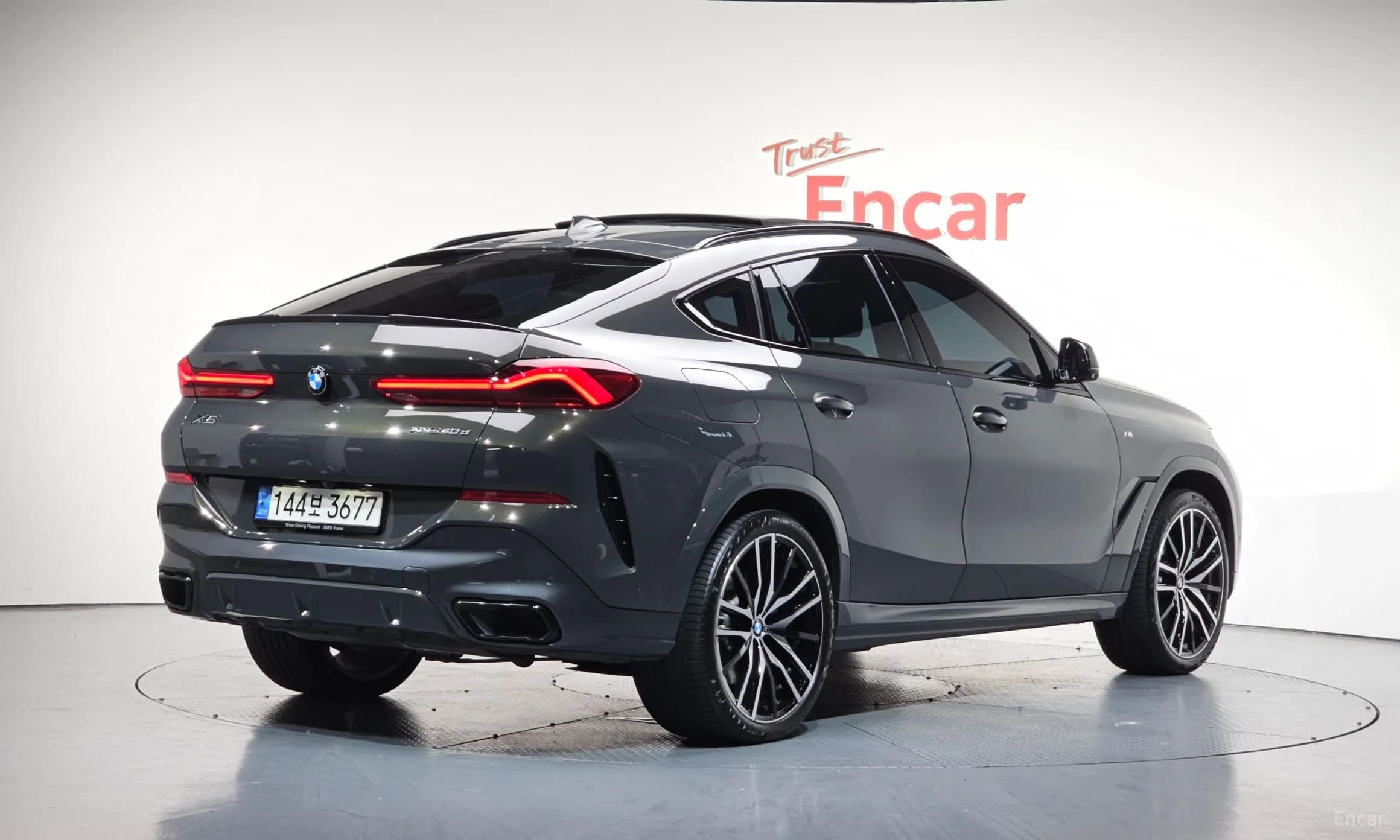 X6 (G06)