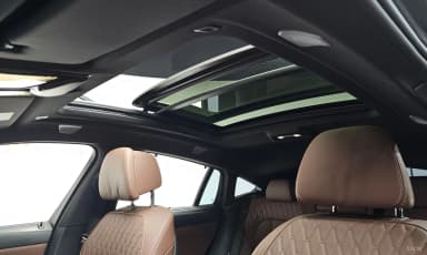 X6 (G06)