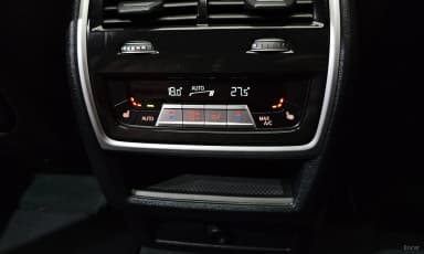 X6 (G06)