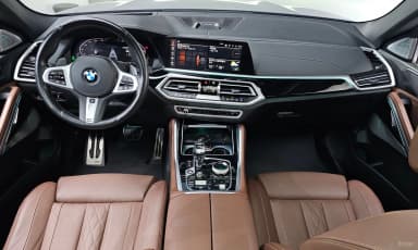 X6 (G06)