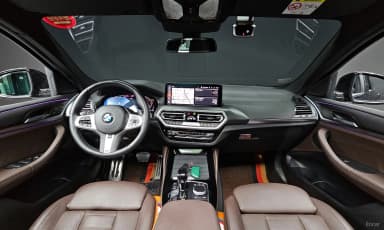 X4 (G02)
