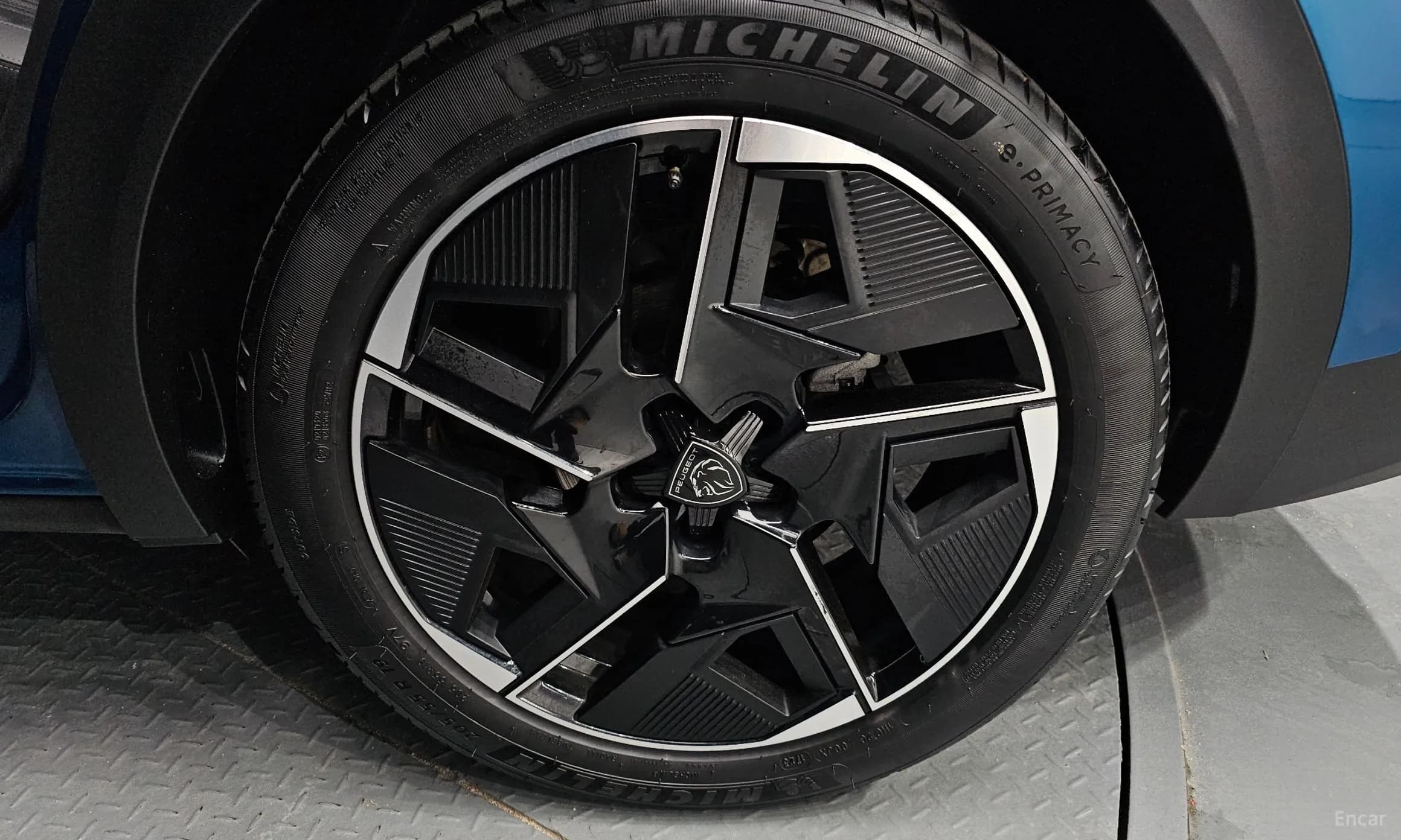 m1Bw200E2YqeygG33_dc2:407