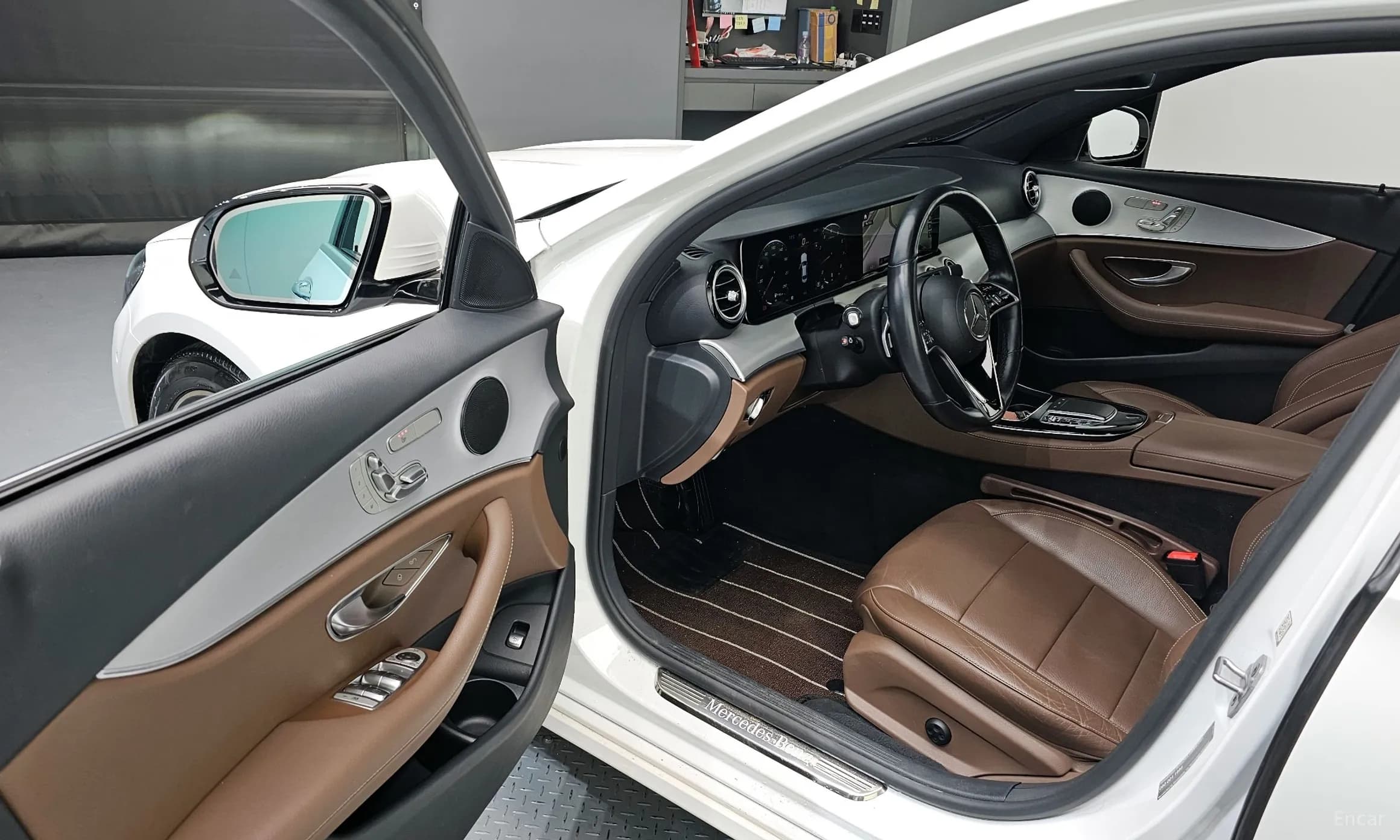 E-Class W213