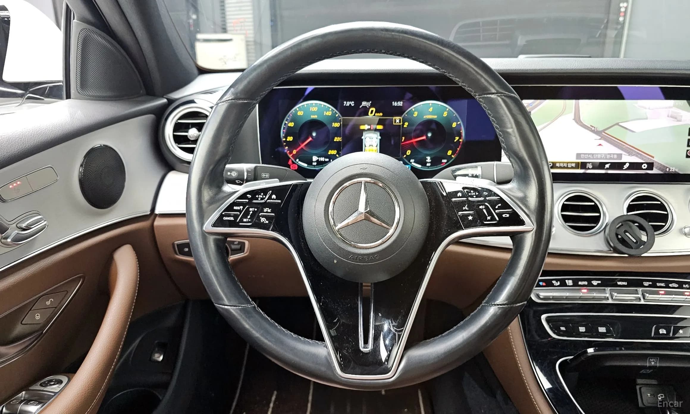 E-Class W213