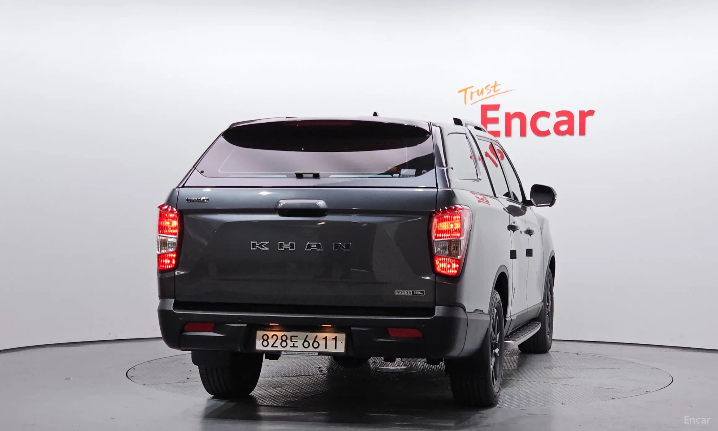 Rexton Sports Khan