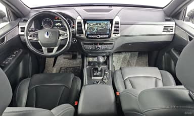 Rexton Sports Khan