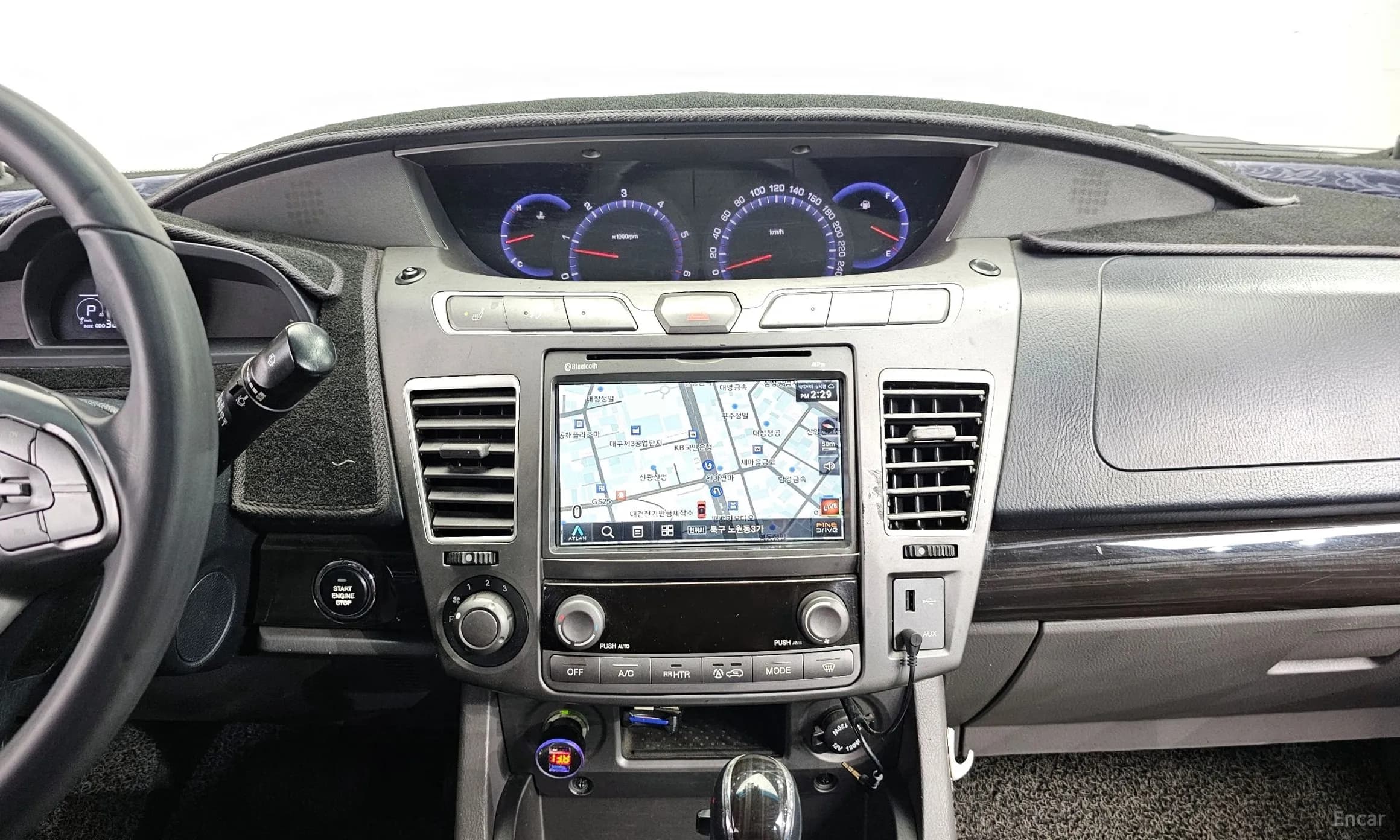 Korando Turismo