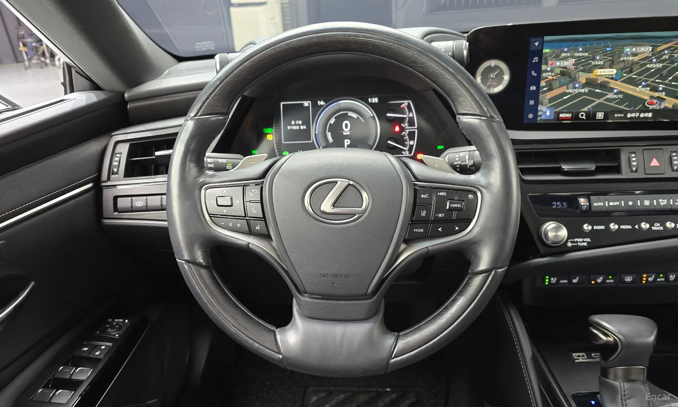 ES300h 7th Generation