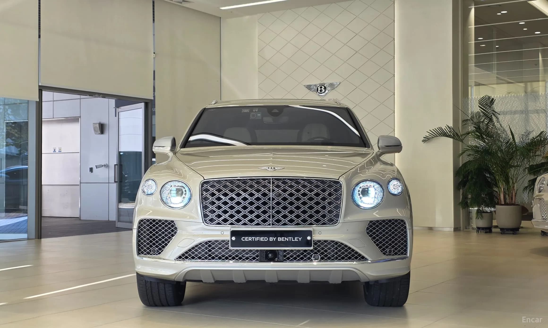 Bentayga