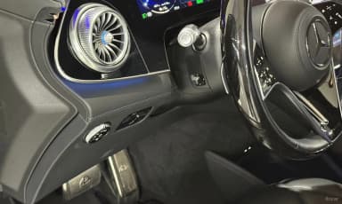 EQS SUV X296