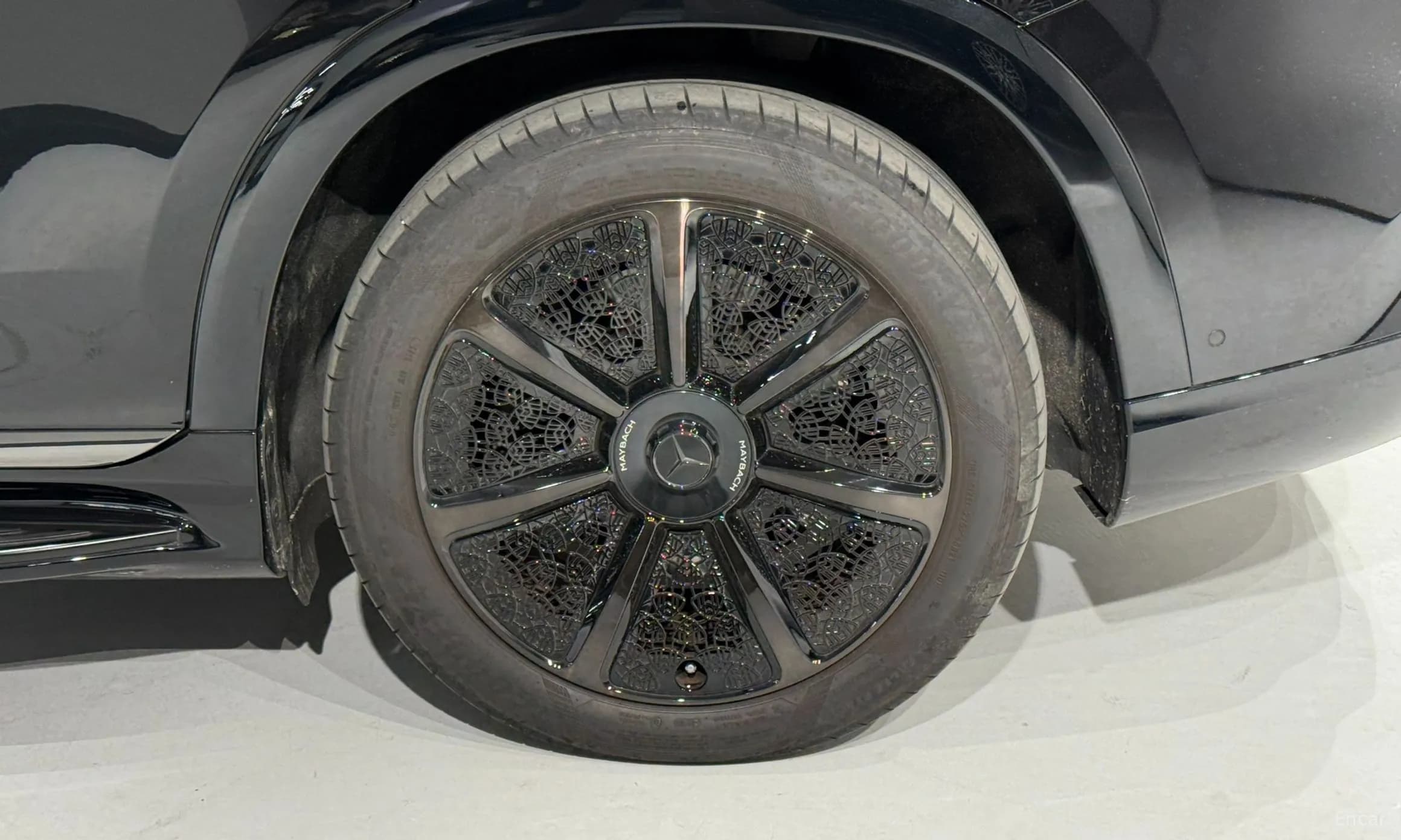 EQS SUV X296