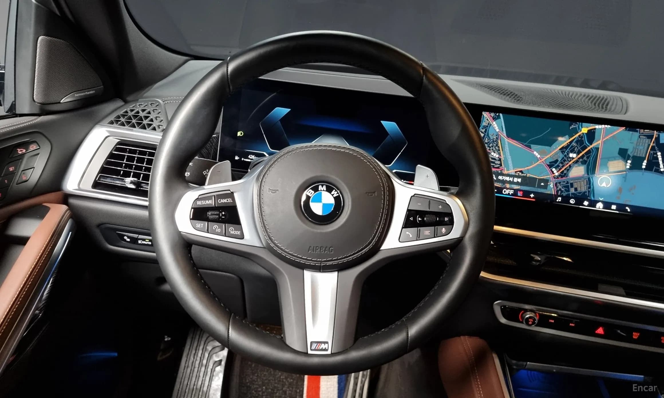X6 (G06)