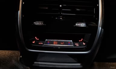 X6 (G06)