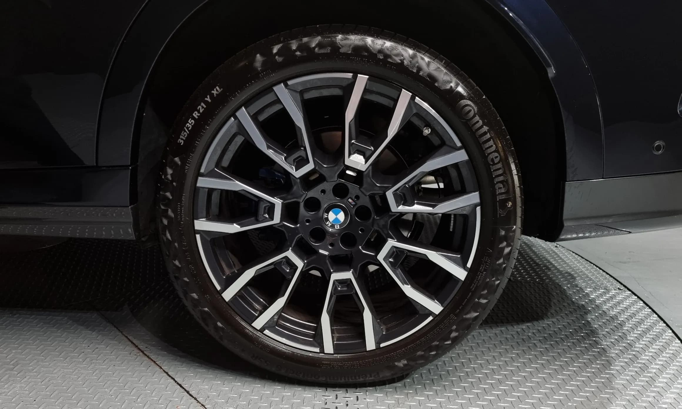 X6 (G06)