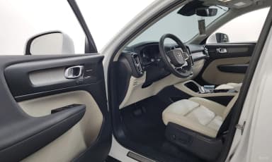 XC40