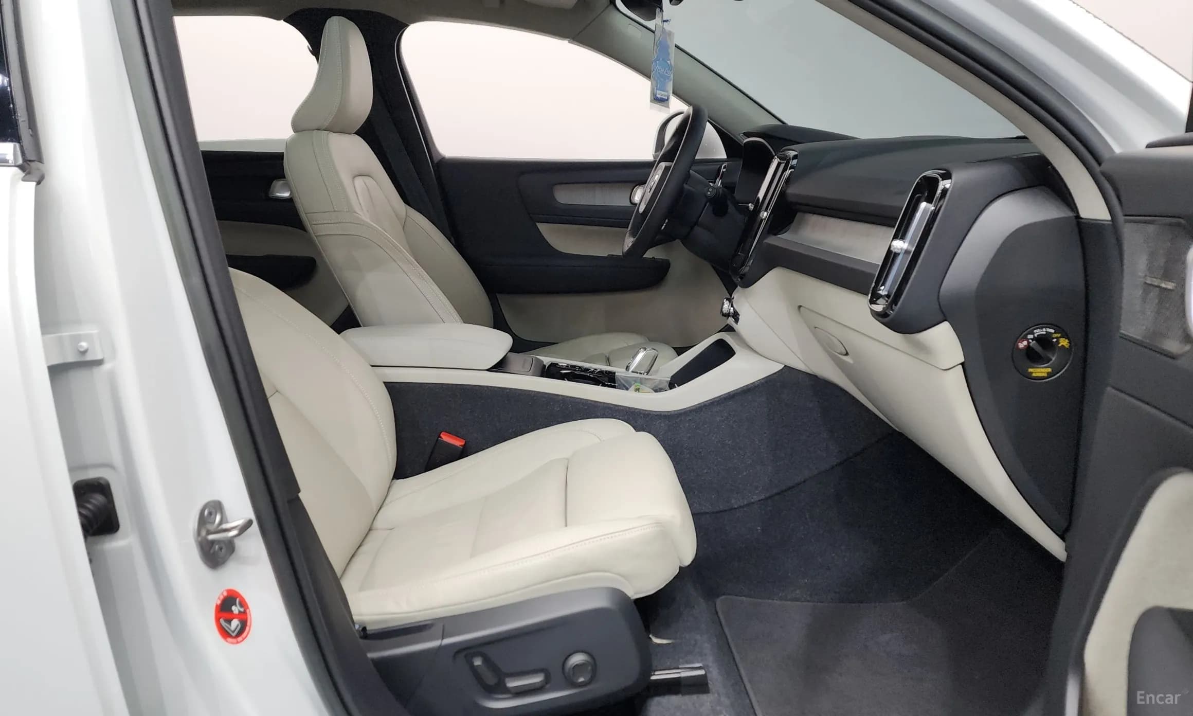 XC40