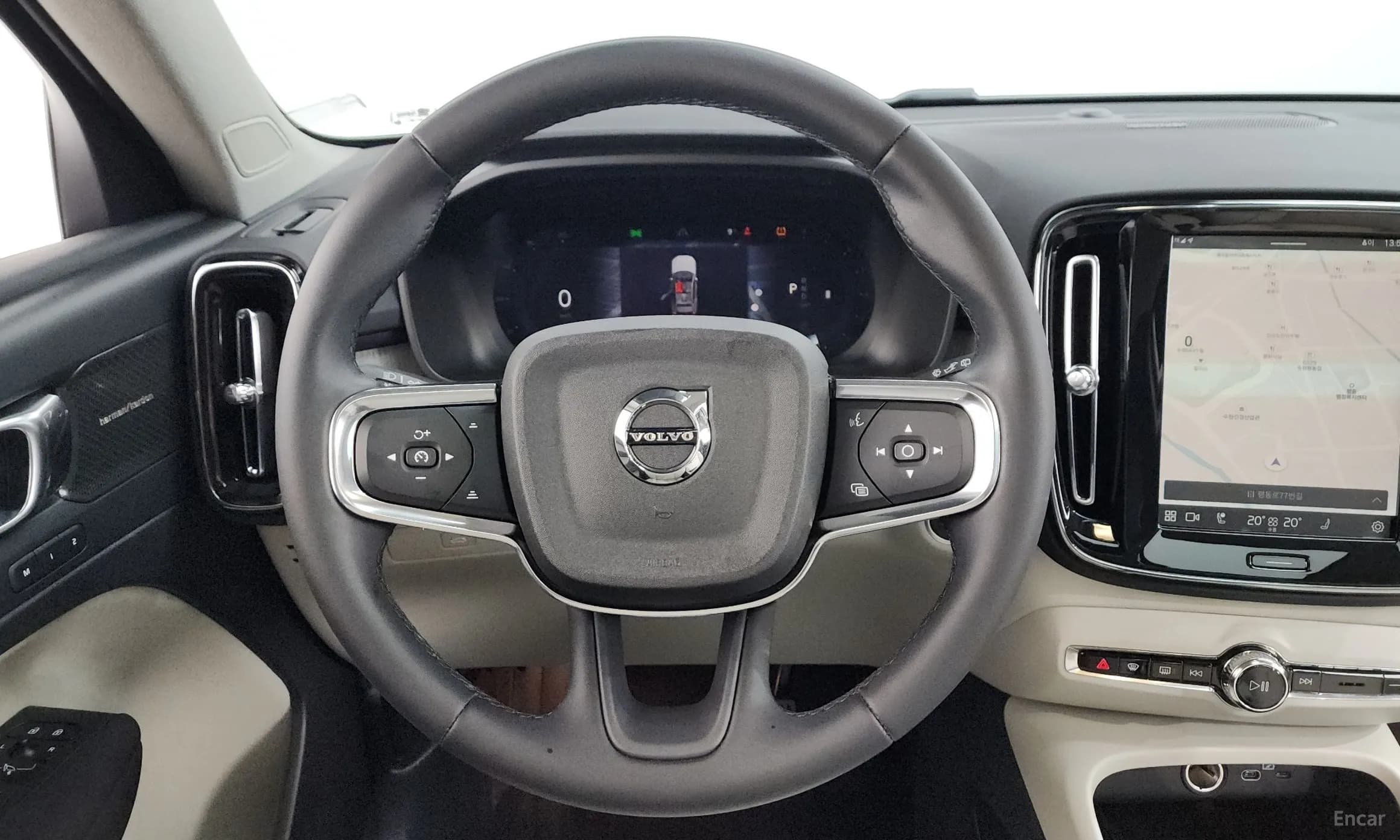XC40